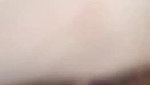 Masturbation mit meinem Freund bei einem Videoanruf
