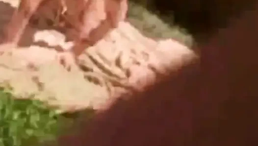 Petualangan liar brandon di luar ruangan