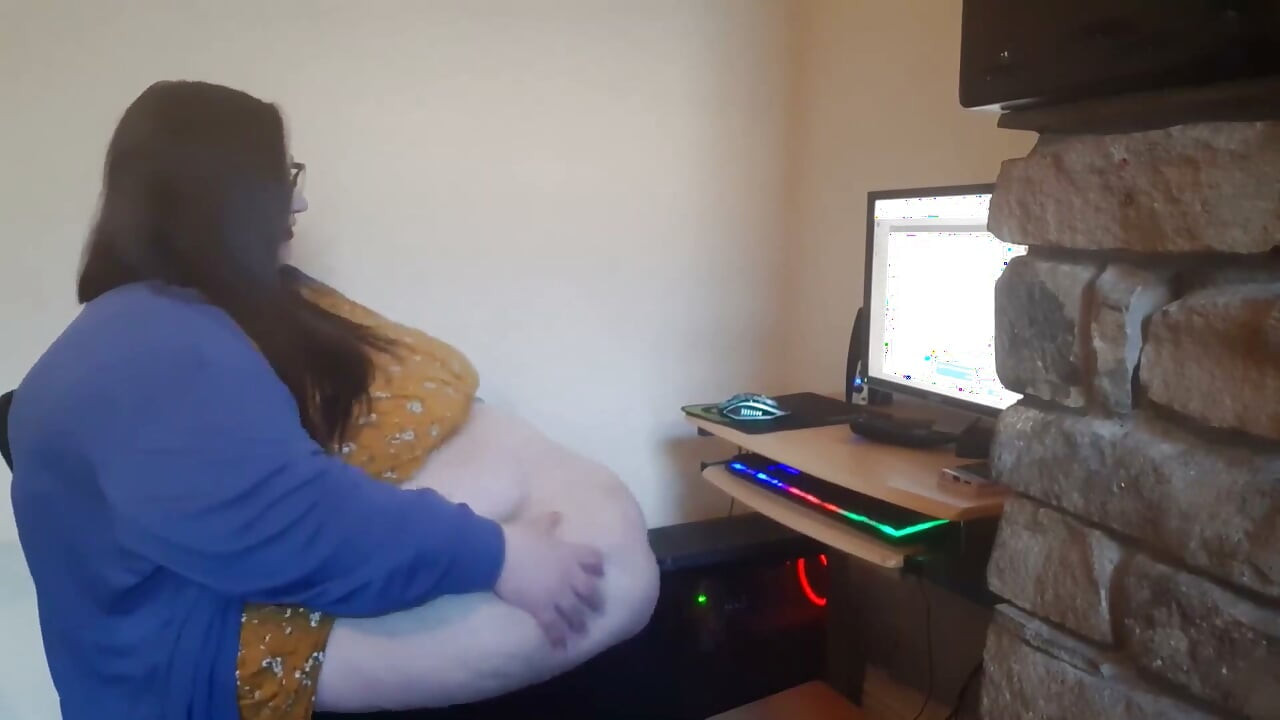 Ssbbw sekreter işte patronu tarafından aşağılanıyor - fantezi
