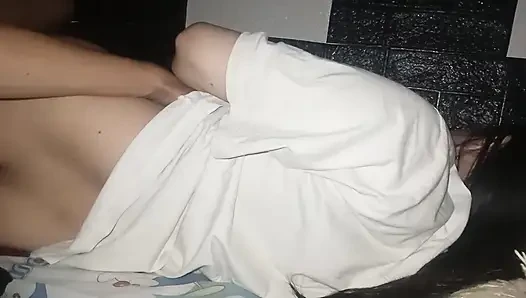 Ngentot pantat mulus bidadari asia perawan