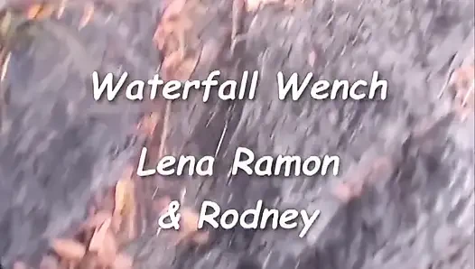 Retro Behaartes Mädchen, Große Schamlippen, Schlampig Und Unordentlich! Lena