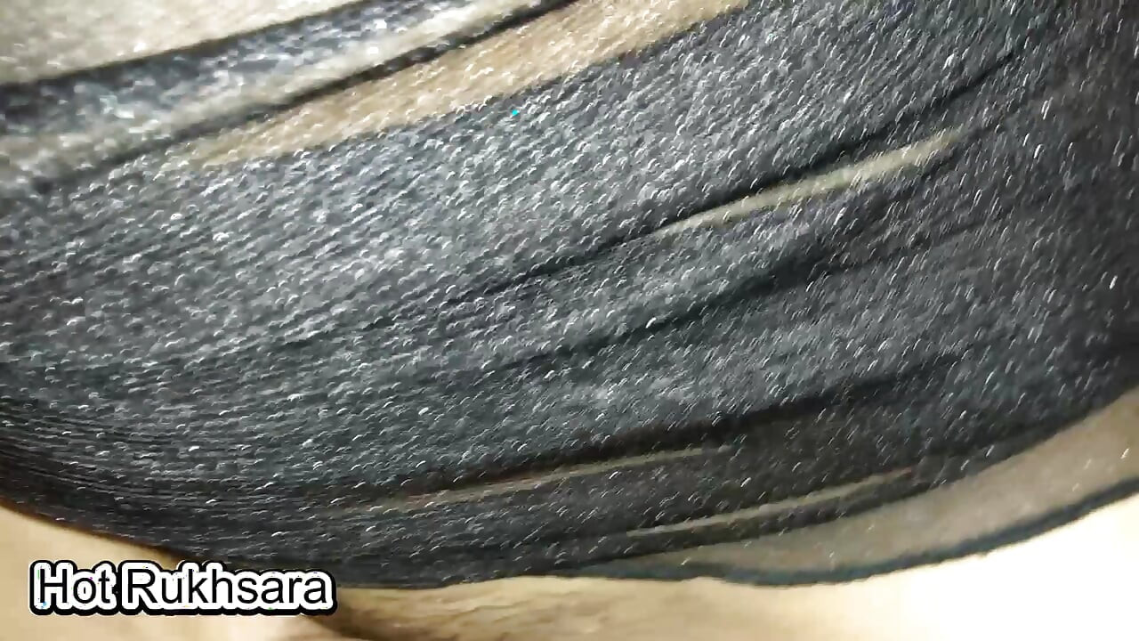 Seeing the tuition teacher's thick cock, the virgin girl asked him to fuck her pussy