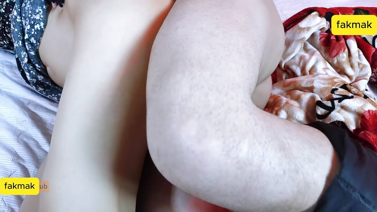 Iráni dögös feleség házi készítésű