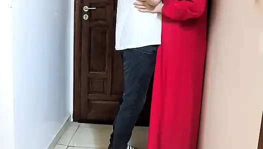 Мадам Ноха и большой большой черный член Khaliji