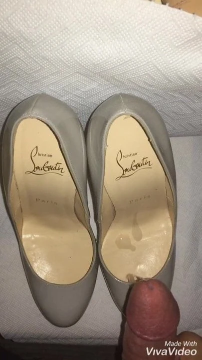 Christian Louboutin Pumps Cum
