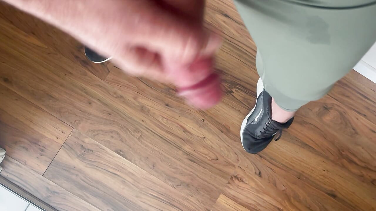 Lycra Gym Gear Masturbating