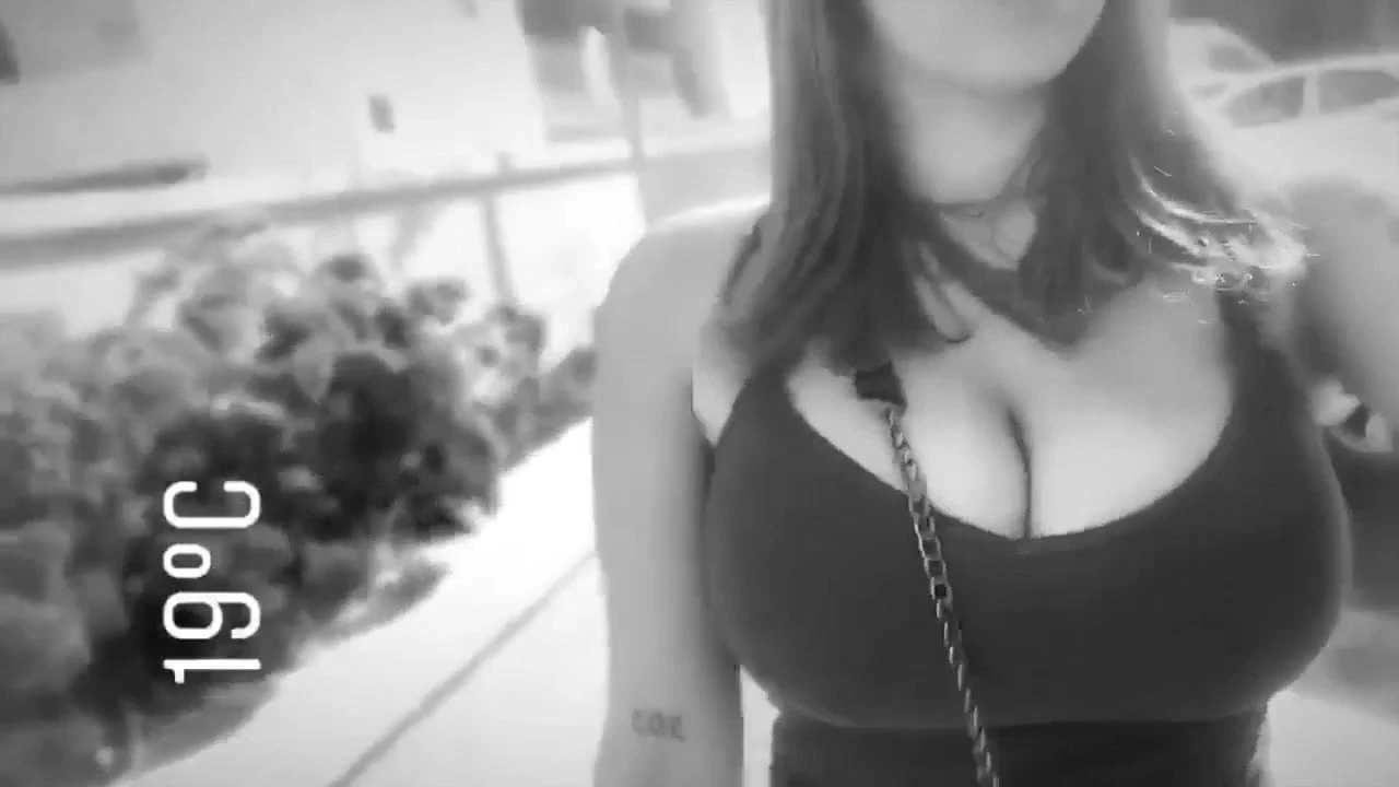 Dios mío, tetas