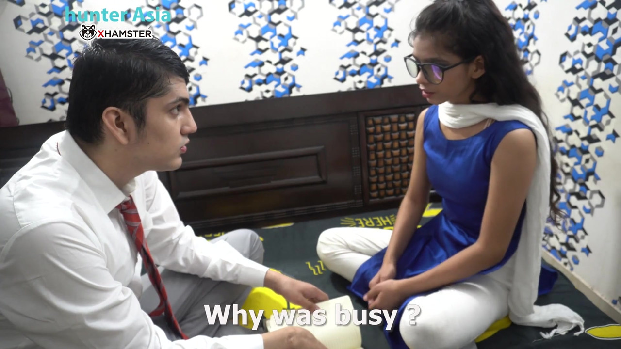 印度熟女老师被学生干 - 角色扮演 - 印地语下流话