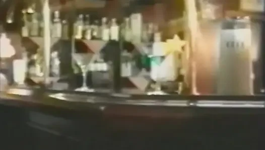 Мои сиськи хотят спермы (1990)