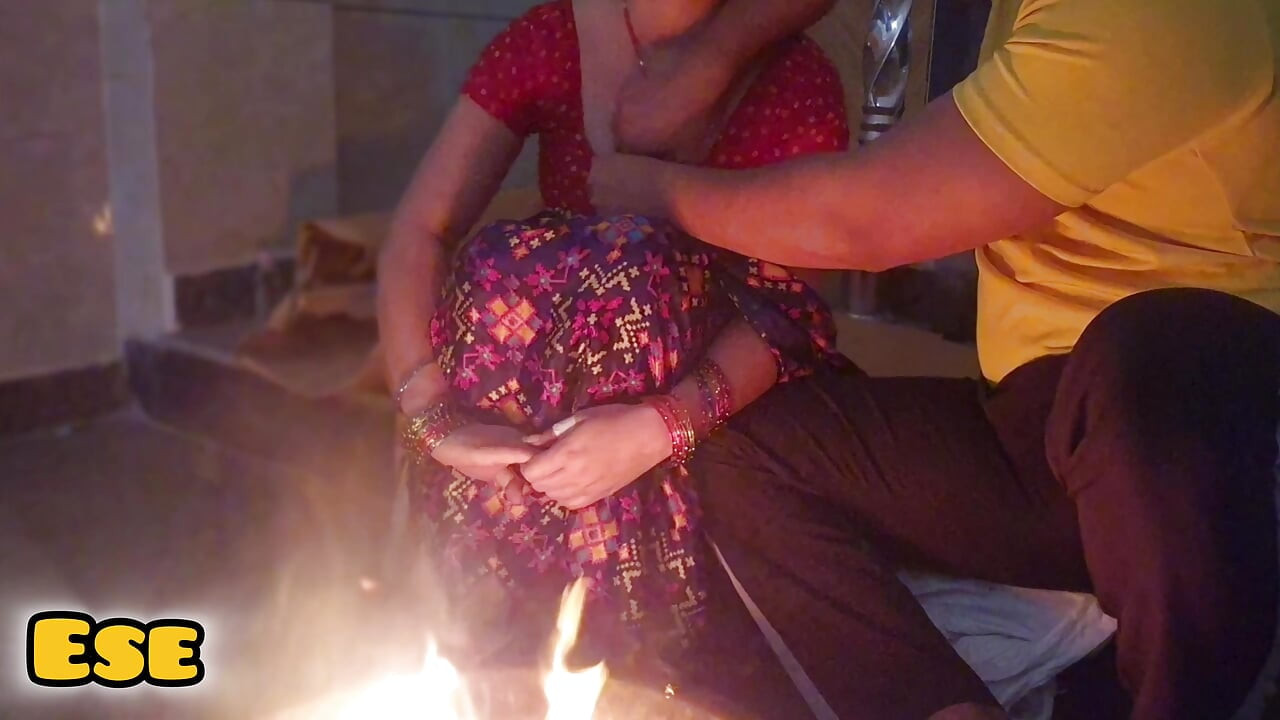 Aunty Ki Chuchiya ke saath Unki Choot Bhi Sek Di aur Garami ka Liya Param Aanand..