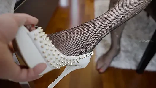 Ayak ve naylon sikiş 3