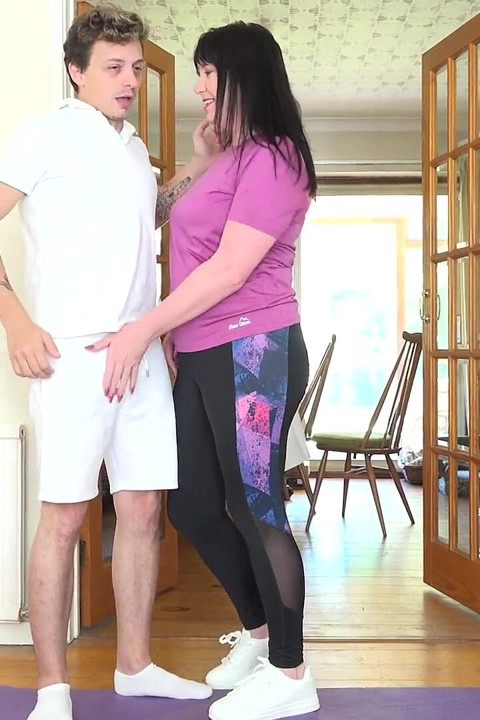AuntJudysXXX - Busty Mature MILF Kjirsten Gets a Workout From Her Personal Trainer