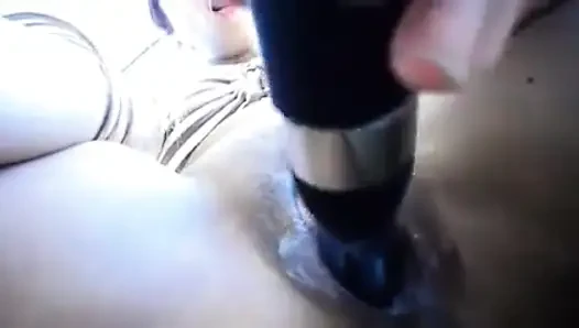 Üniversiteli kız amcığını çok yakın gösteriyor!