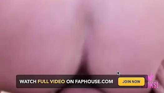 Великолепная крошка Everly получает сперму на весь ее живот и грудь!