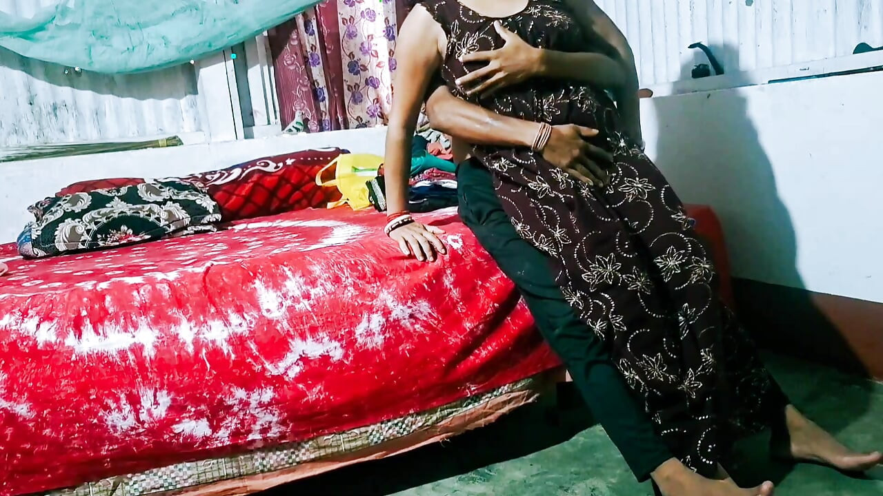 Young Desi bhabhi ki chudai