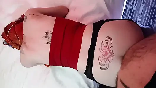 Petite redhead celtic chick is begs to get creampied and gives the best blowjob with eye contact (close up insertion)