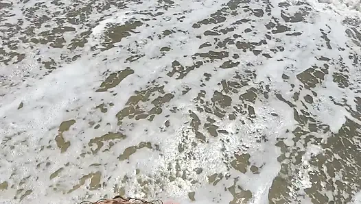 Fışkırtıyorum ve kocamı sikiyorum