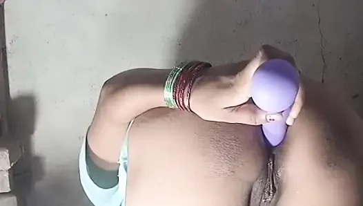 Pantatku tergila-gila sama kontolmu