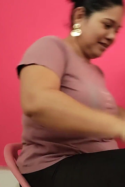 Beautiful Mature Sucking Delicious