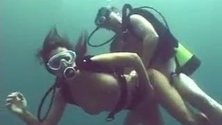 Underwater sex