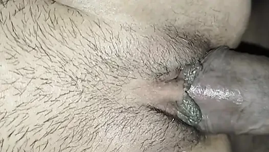 Yenge, bugün bana bir kısrak yapacağımı söyle, seks yapacağım ve ağzım sulandı.