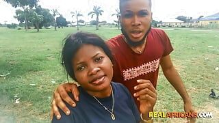 Real africans - sextape casero gonzo - novia meando en mi gran polla negra