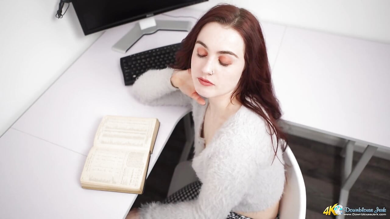 Lola Rae - Pervy Promotion - JOI