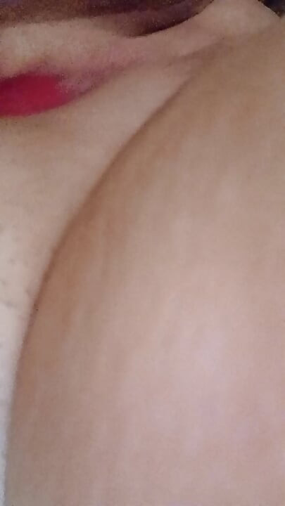 Beautiful Slut Plays with Her Pussy