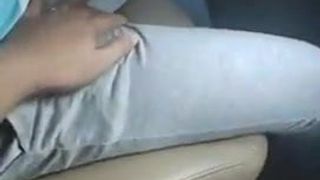 Blowjob im Auto