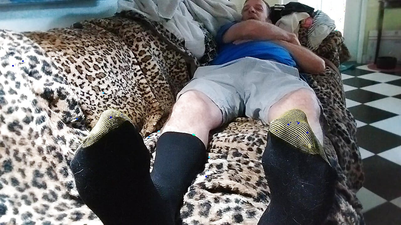 You My Good Goldtoe Footrub Friend