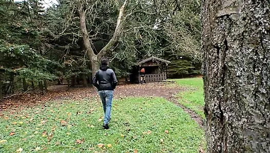 Doggystyle im wald!