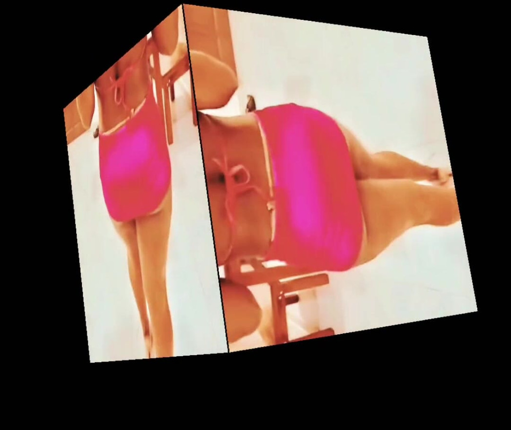 Walking to tease , boobies bounce,ask twerk