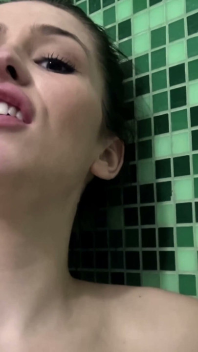 Super hot brunette real amateur teen Layla Lane gets horny in the tub and gets a creampie | Clip 2