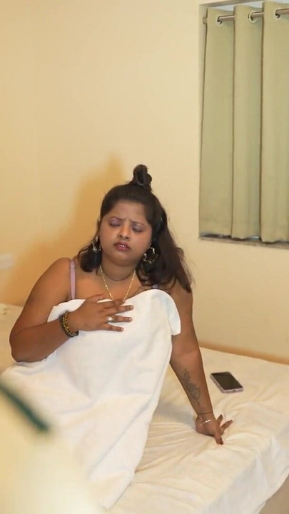HOTEL MANAGER HAVING FUN WITH GIRL COSTUMER | Clip 2