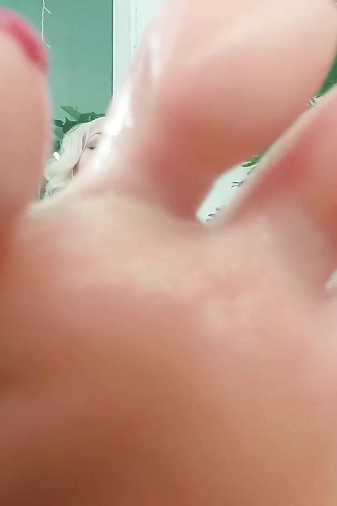 Foot fetish and JOI video (Arya Grander) FemDom POV
