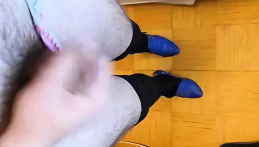 Sürtüğün ol