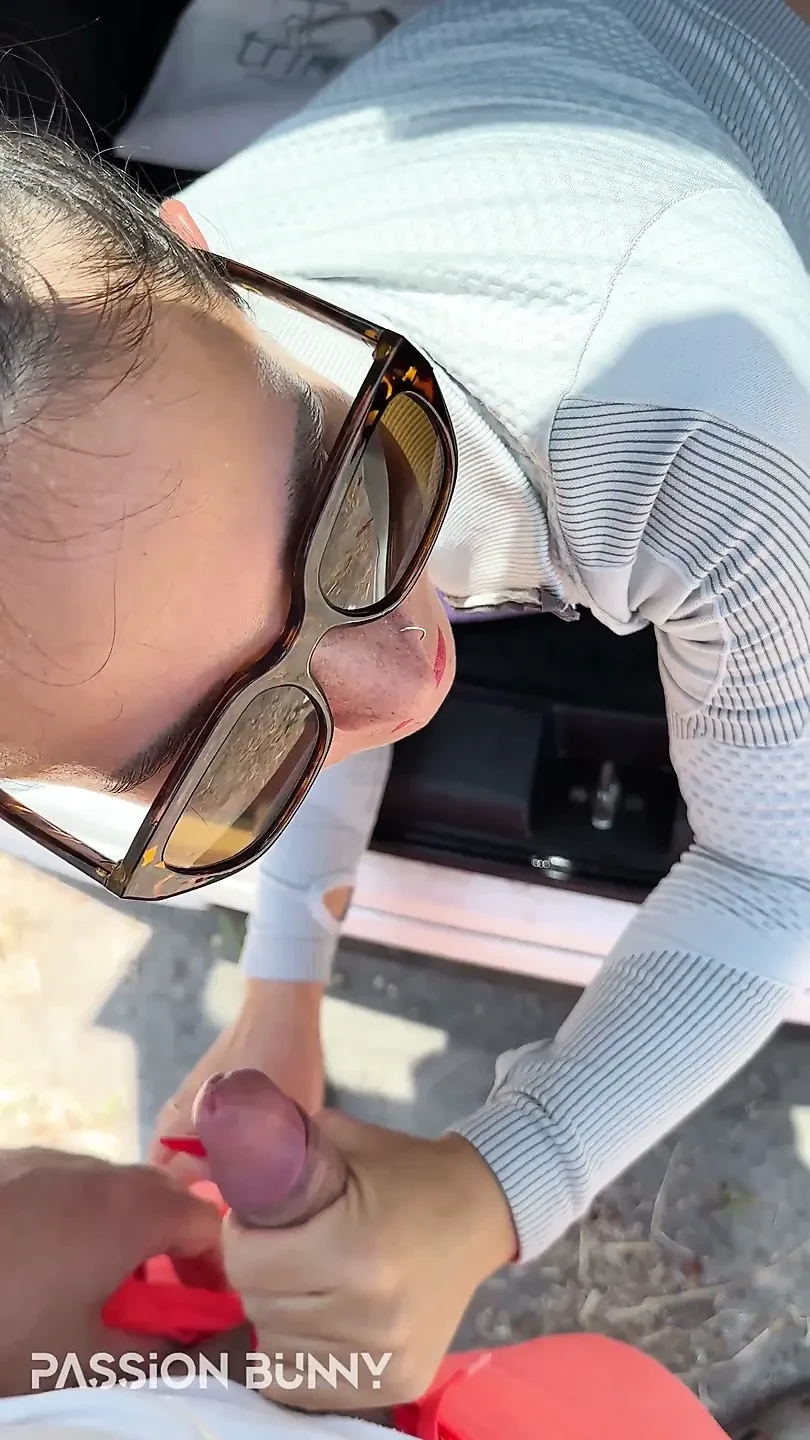 Mornign Fit in Public Finished with Quickie Fuck in Car Trunk