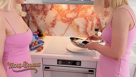 Vera Jarw und Greta Foss bieten ihre saftigen titten als Nachtisch an!