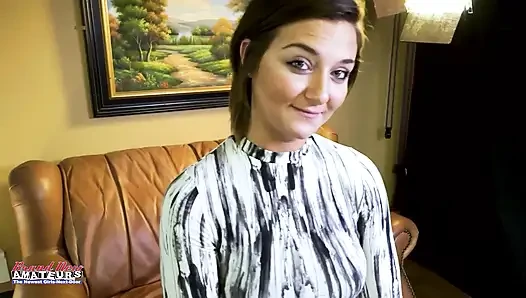 Curvy Tattooed Brunette Kylie Hot Blowjob And Milky Session!