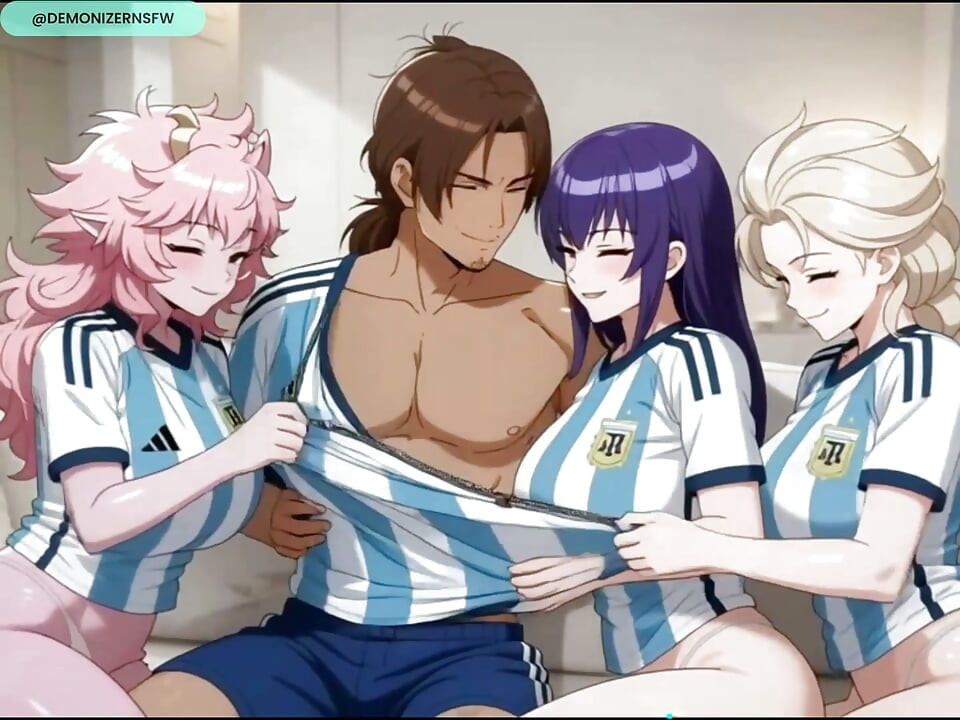 Un fan argentin baise 3 waifus délicieuses