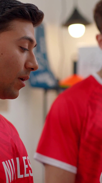Coach Wants to See My Balls - S1:e2