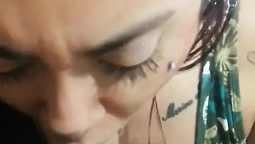 Kolumbianische MILf leckt meinen schwanz nach einer kostümparty