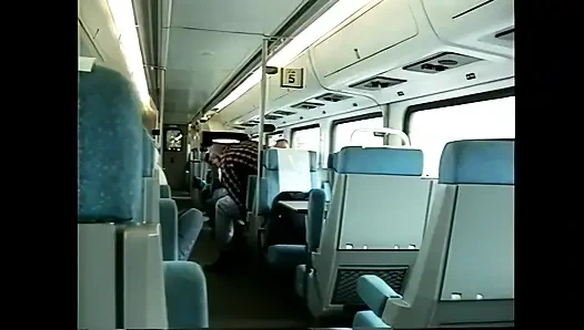 Pertunjukan sensualitas cinta yang hot banget