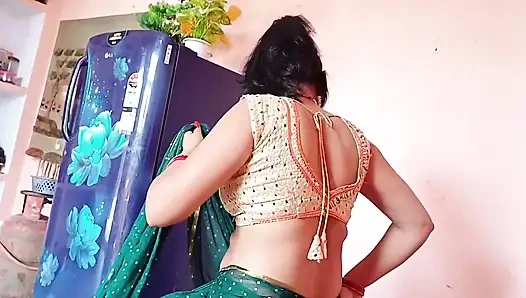 Жесткий секс индийской дези на улице с молодой деревенской девушкой в лесу