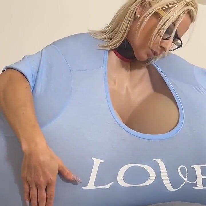 Heated Blanket Makes My Tits Grow to the Biggest! Who Knew a Warm Blanket Could Make Boobs Bigger?