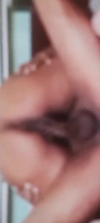 Památný okamžik z "Nové bhabhi dewar sex video"