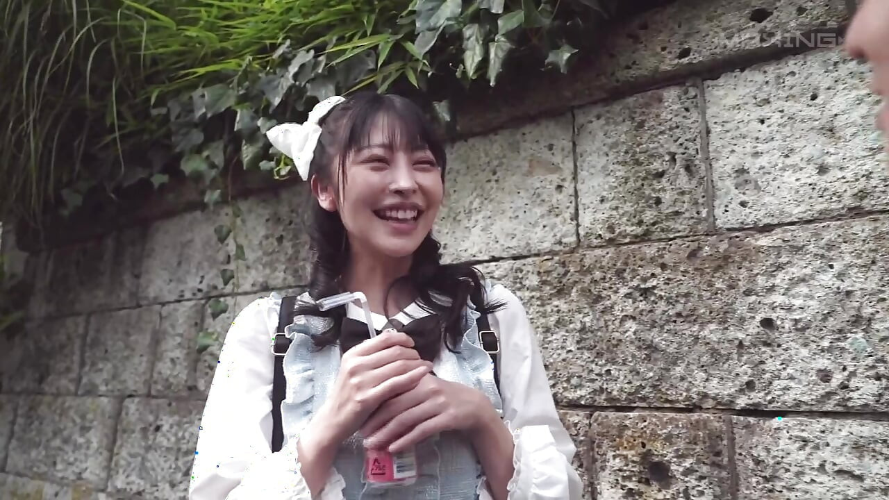 Hinako Mori - lida com o cuidado! Minha namorada fofa é como uma mina terrestre