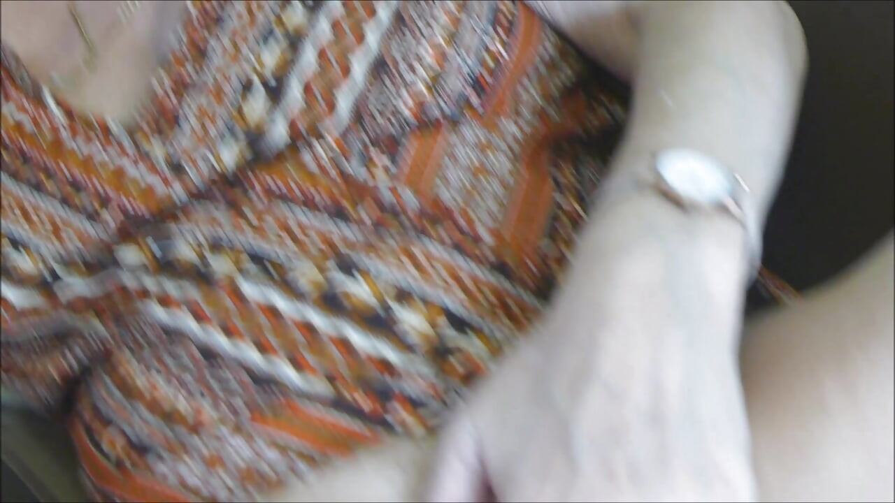 Dyb Dildo Blowjob & 9 tommer Dildo Fucking, Fingering med Nærbillede POV