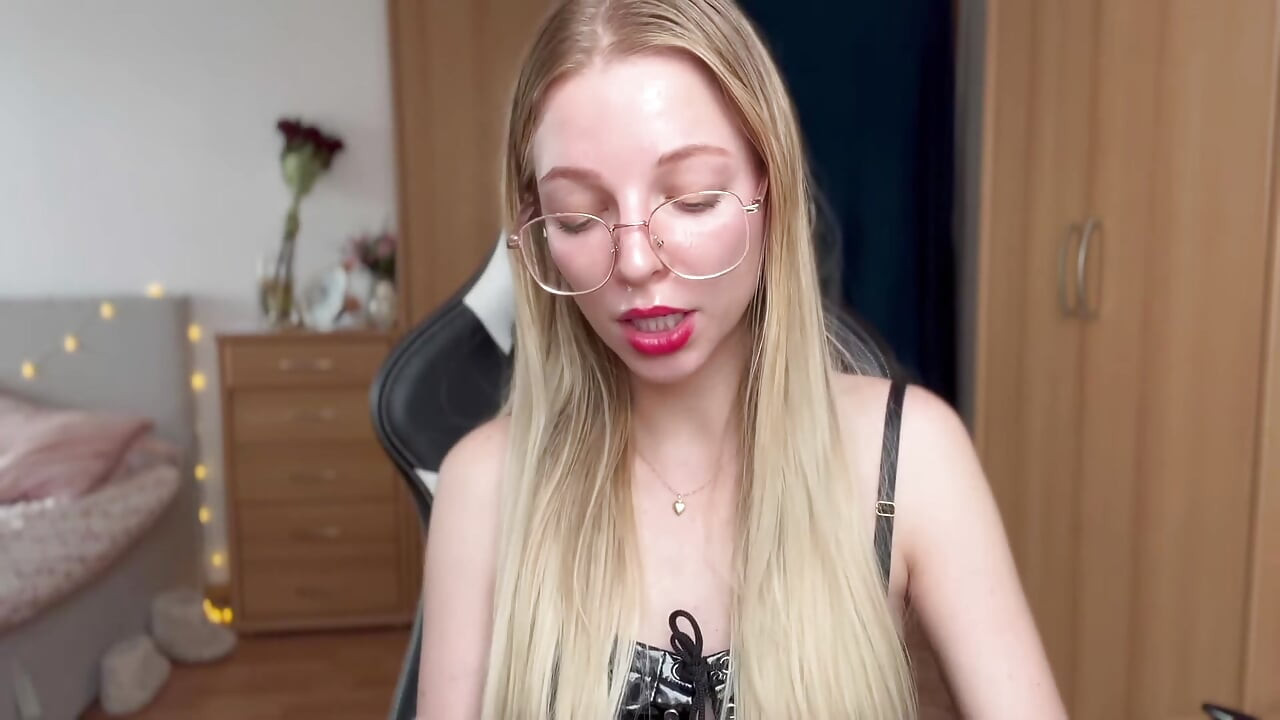 Asmr Femdom Therapist Appointment