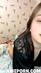 Трах, она слишком симпатичная